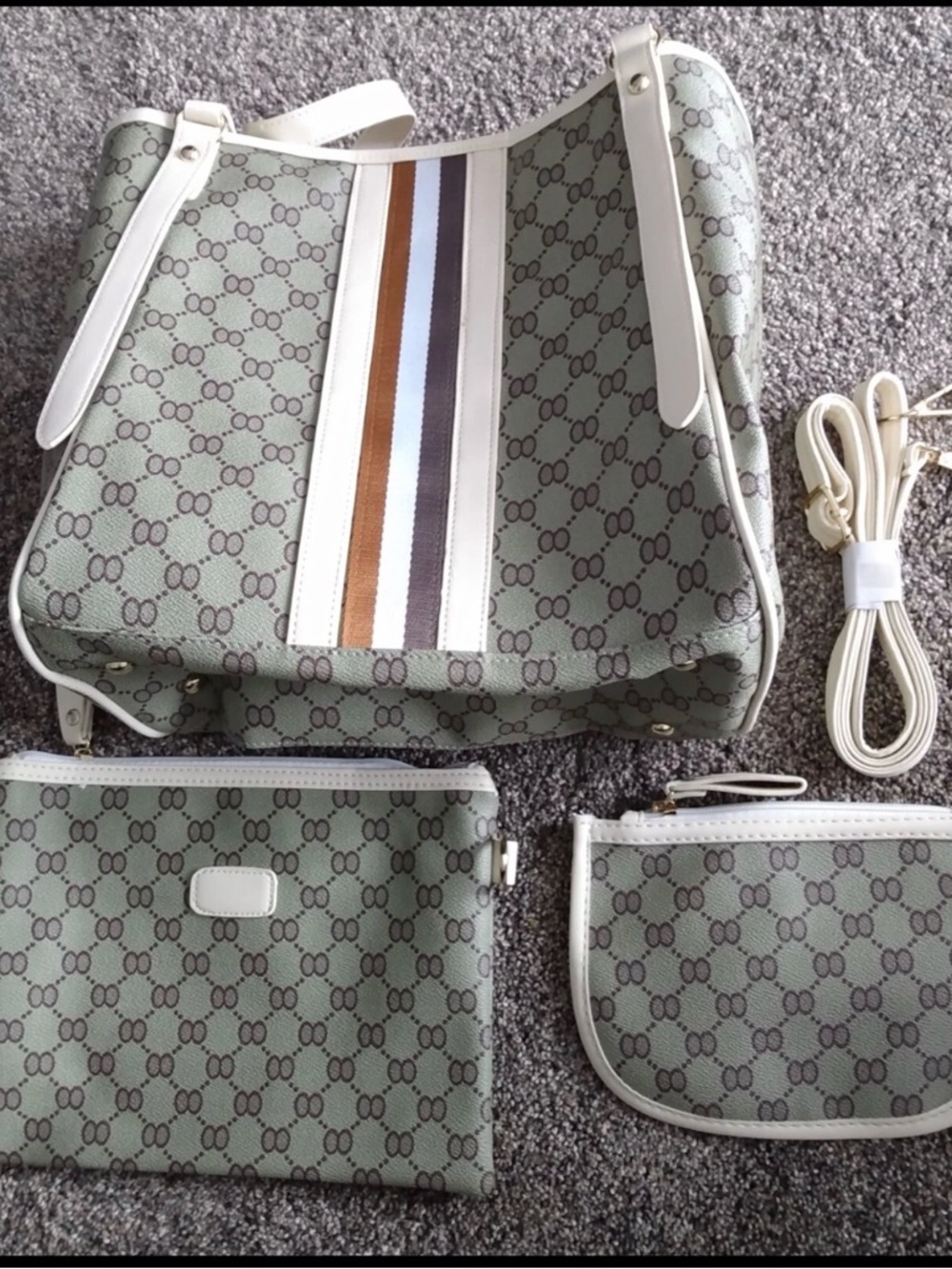 NEW No Label Gucci Like Bag w/ 2 Accessories Bags & Adjustable Long Strap